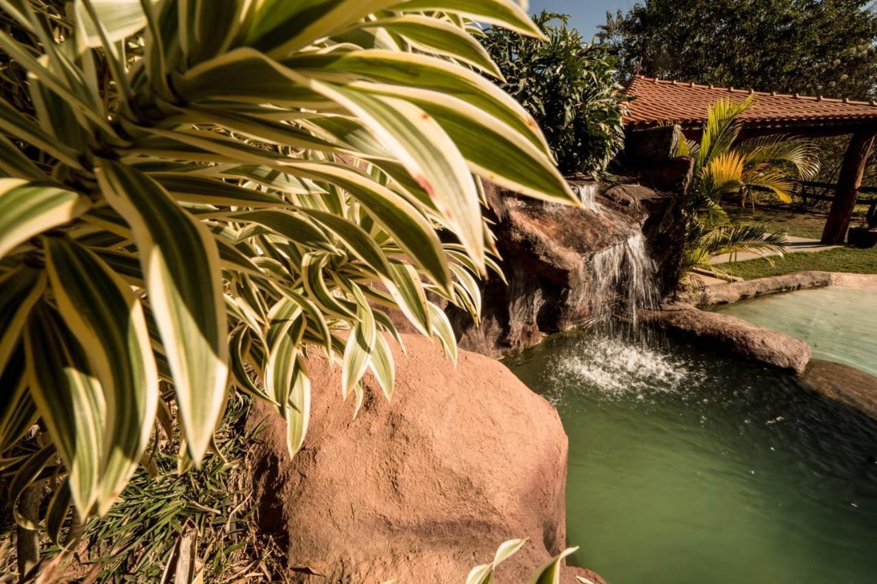Casa De Campo Com Piscina Cascata Artificial ساو لورينسو المظهر الخارجي الصورة